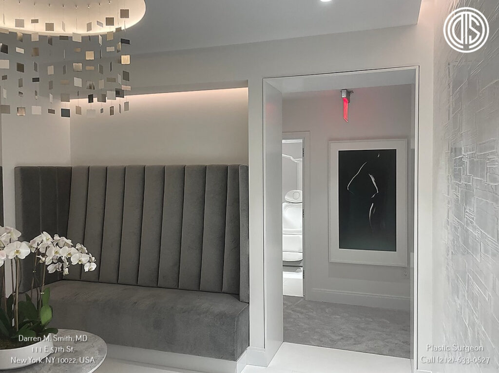 Dr. Smith clinic's reception area