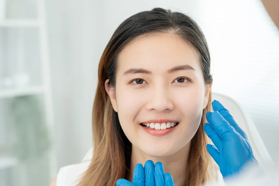 A woman is getting smart lipo chin procedure.